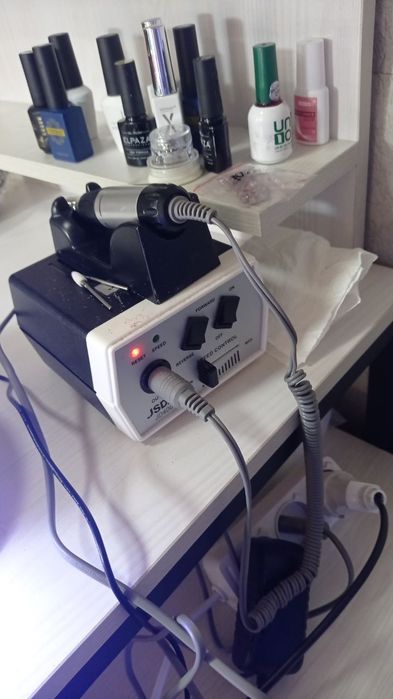 Manikyur pedikyur aparat