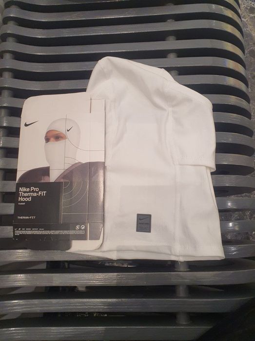 Nike ski mask в наличии