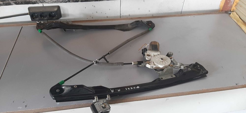 машинки ел,стъкла за форд фокус 99 год