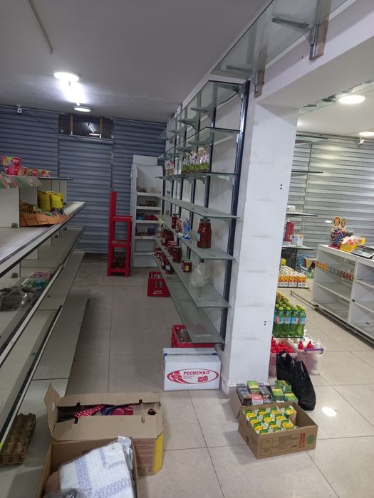 полки,цену можем обсудить