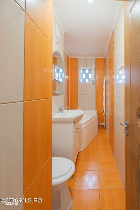 Apartament 3 camere zona Tomis III