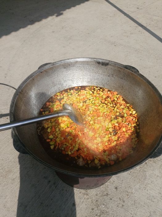 1 Услуги повара на выезд: Плов, Куырдак, Сырне, Шорпа, Казан кебаб.