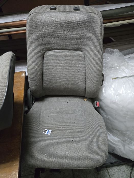 Продавам седалки за Паджеро