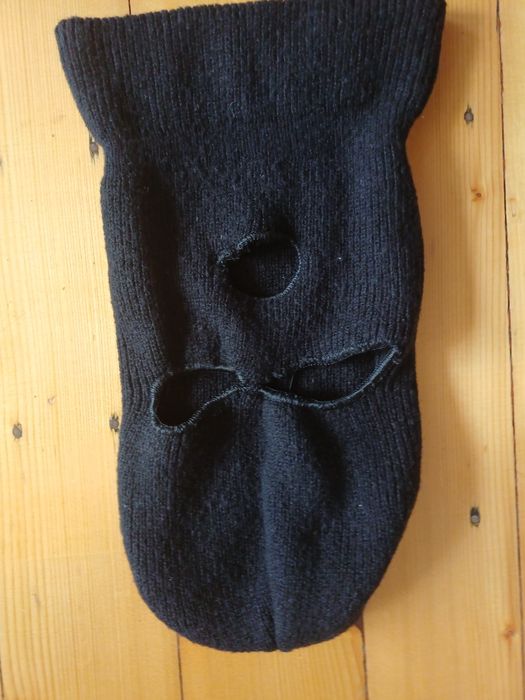 Cagulă neagra barbati