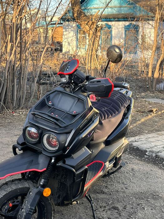 Продам скутер танк