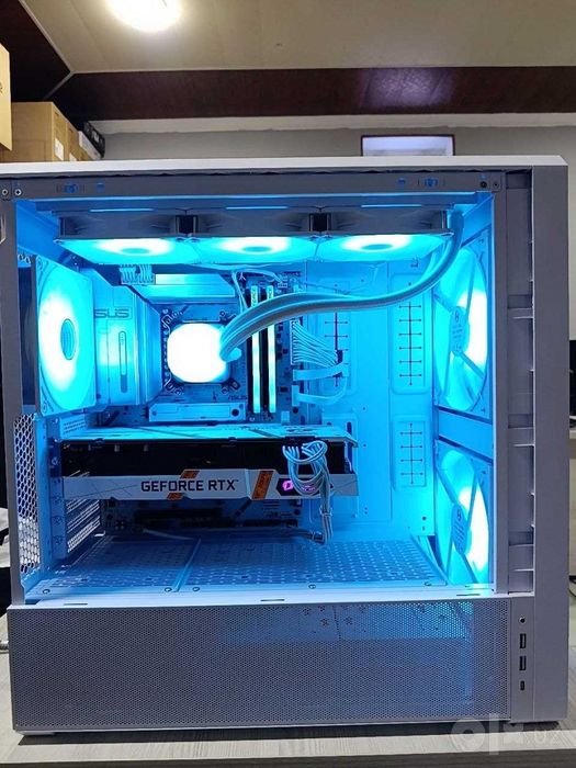 Топовый Игровой Компьютер с процессором Ryzen 9 9900X3D!!