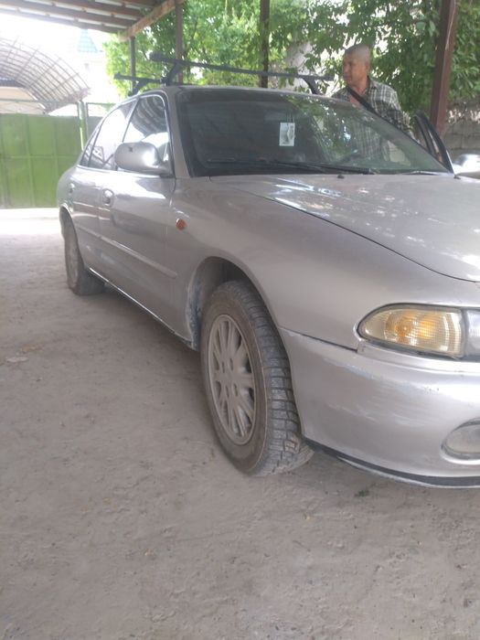 Митсубитси галант