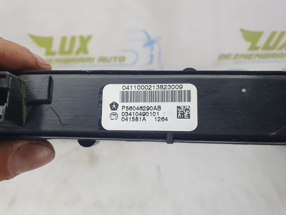 Panou butoane p56046290ab Jeep Grand Cherokee WK2 (2010 - 2014)