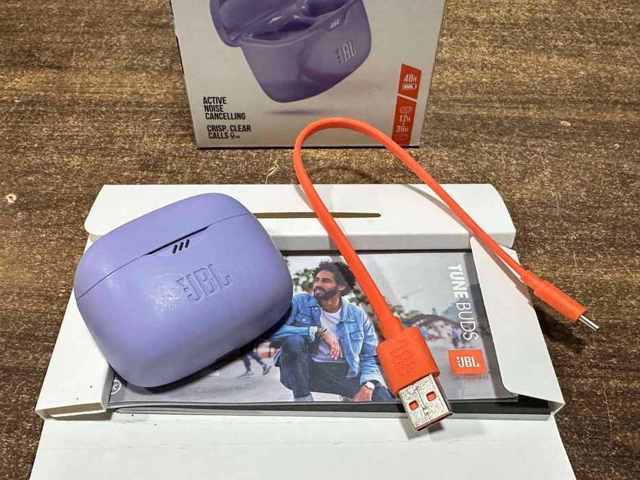 Безжични слушалки JBL - Tune Buds