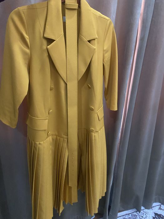 Жёлтое платье (сариқ кўйлак)