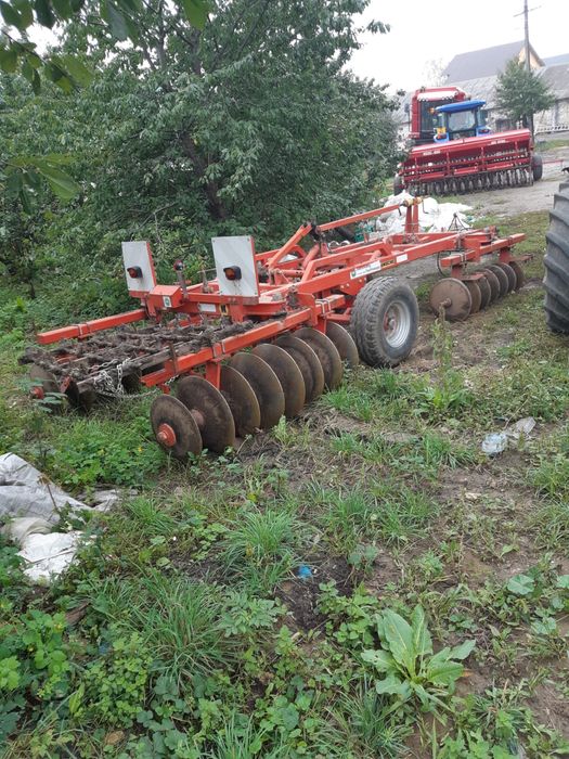 Disc greu ; 3,4 metri