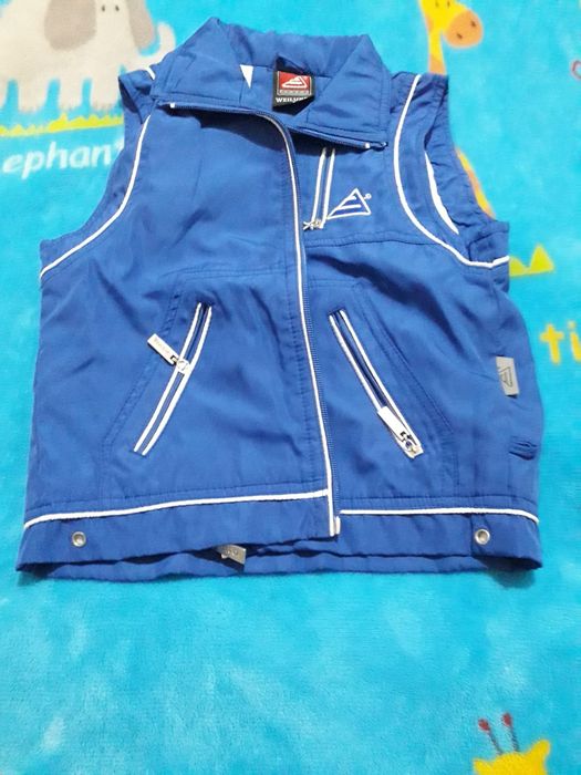 Продам детскую одежду