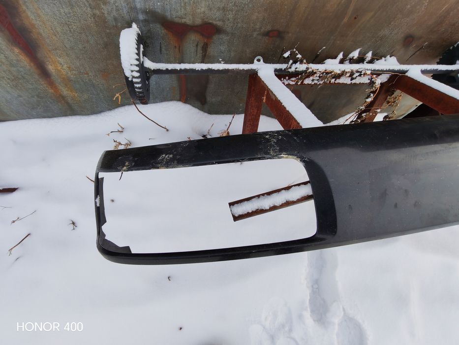 Продам решётку, телевизор, фары пассат б3