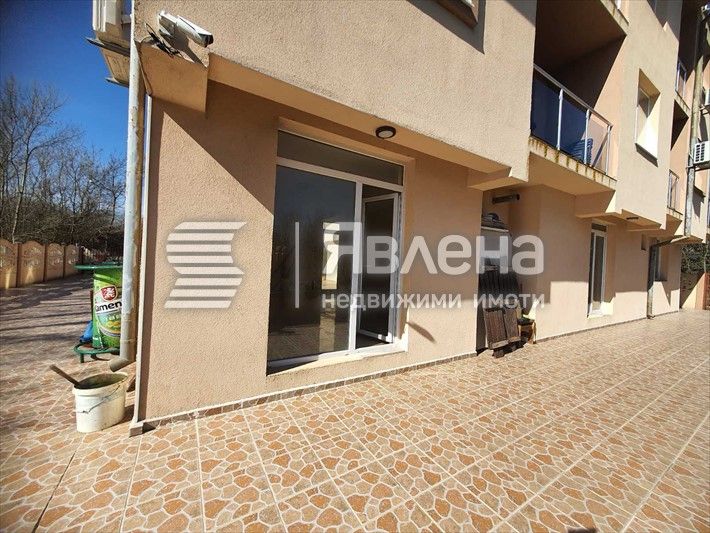 Продава се Едностаен апартамент в с. Лозенец, Област Бургас - 35 кв.м за 1386 €/кв.м - Снимка #4