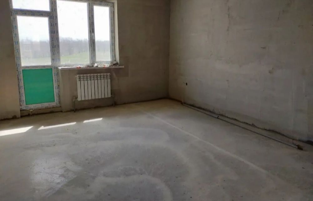 продам 1-ком. 47кв. 5мкр. 1-этаж