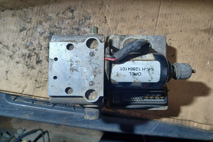 Pompa ABS S105000001P Opel Vectra B