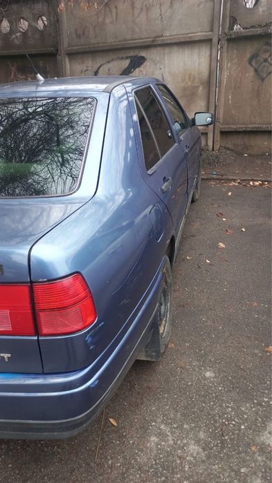 Seat toledo срочно обмен на мопед