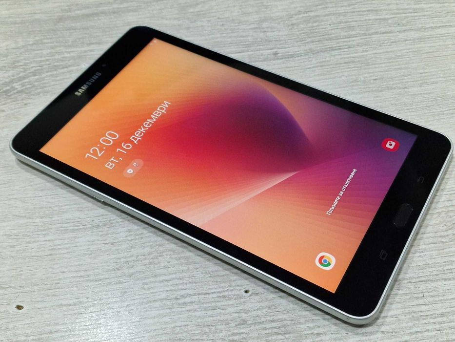 Таблет Samsung Tab A T380, 8", 2GB RAM, 32GB, Quad-Core, Wi-Fi