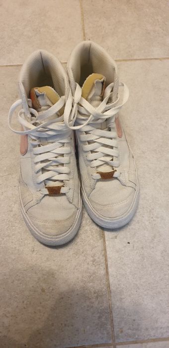 Tenesi dama NIKE