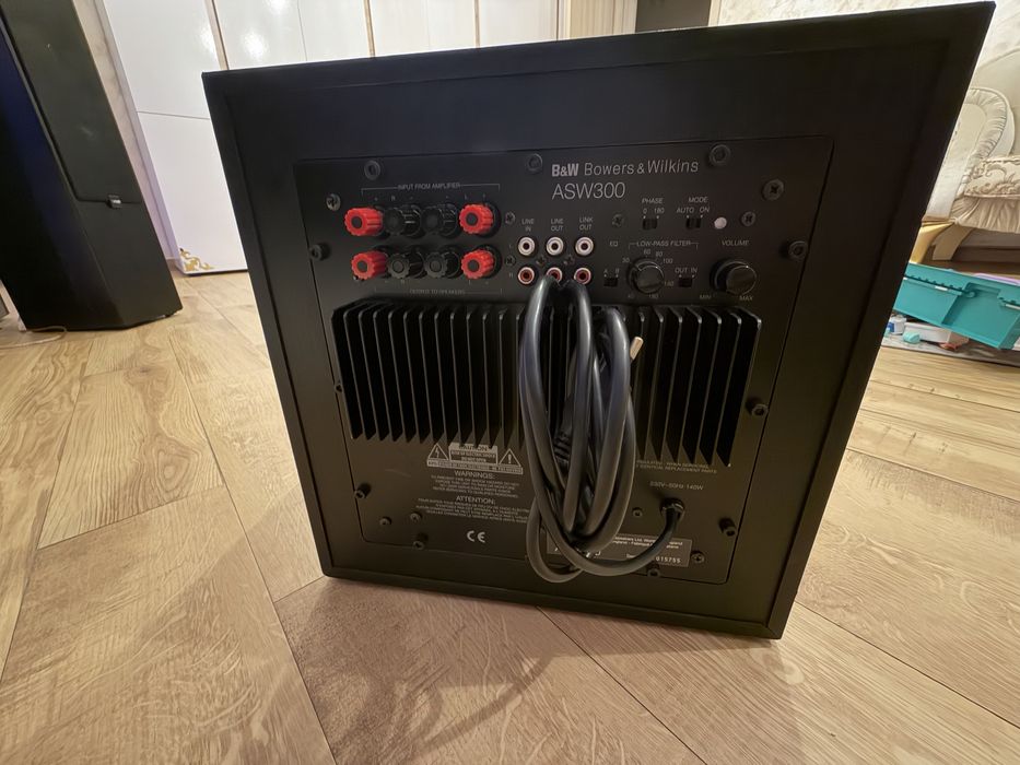 Vând Schimb Bowers & Wilkins ASW300  Subwoofer Hi-End  Made in England