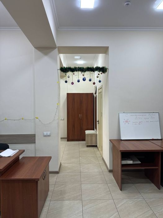 Аренда  Офис - 113 м² Чиланзар"Ц" квартал. Райхон.