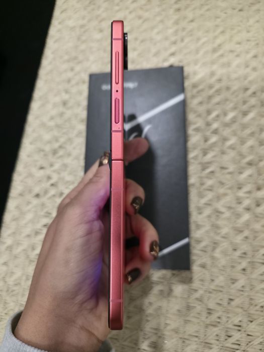 Samsung galaxy Z Flip7 256 GB