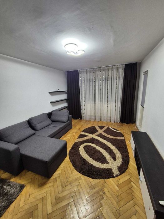Apartament de inchiriat in Rovine, Etaj 1