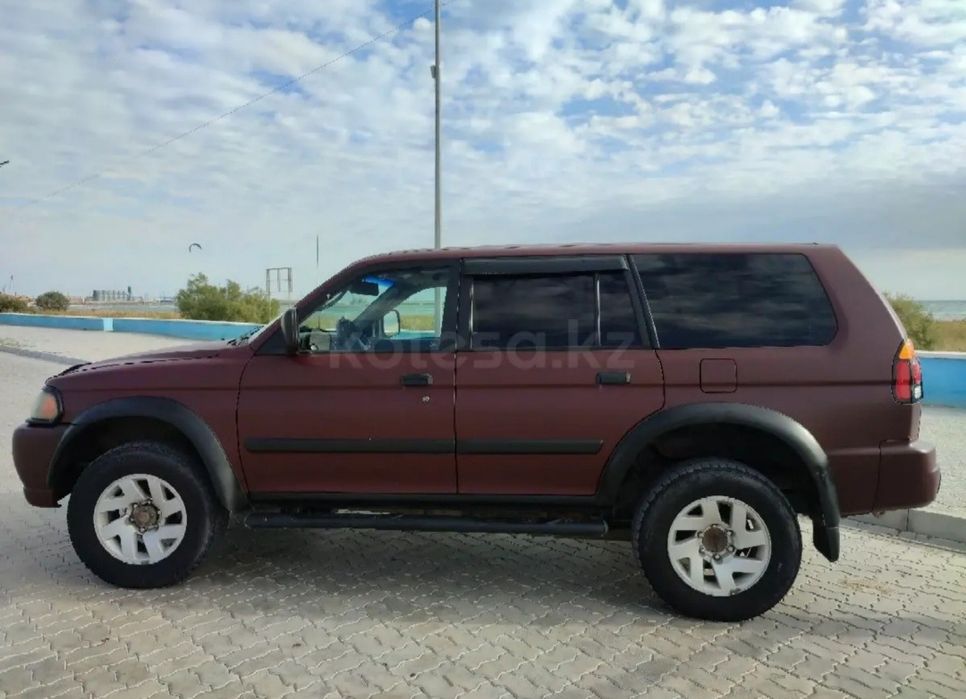 2002 года выпуска. Продажа.