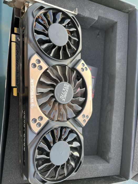 Видеокарта GeForce GTX 770