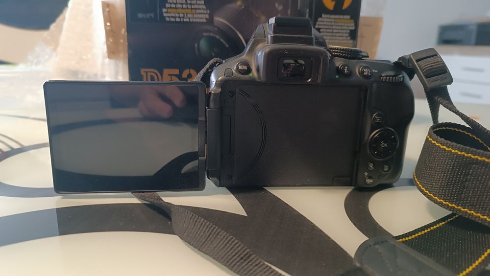 Aparat foto Nikon D5300