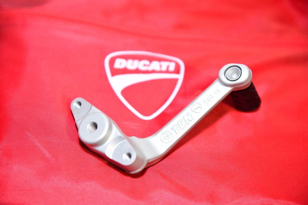 Genuine Ducati Panigale Streetfighter V4 Pedală de schimbare a