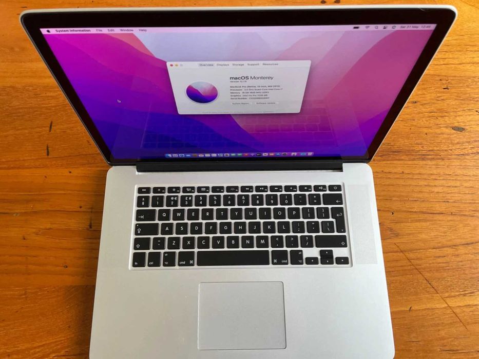 Macbook Pro (Retina, 15 inch, Mid 2015) 16GB RAM 512GB SSD