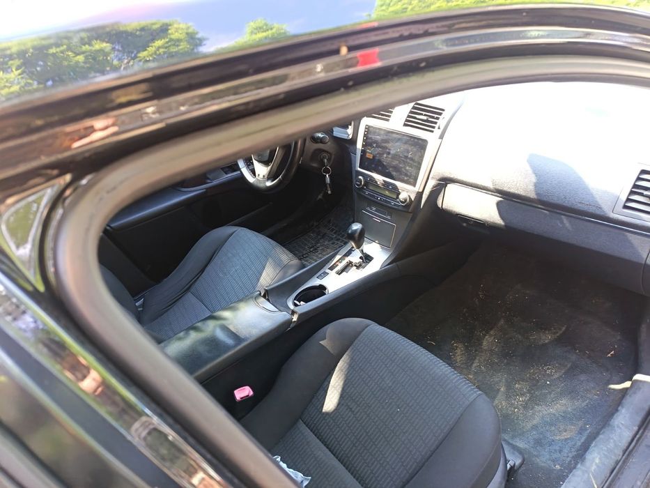 Toyota Avensis 2.0i 152hp 2.2d-cat 150hp Estate НА ЧАСТИ