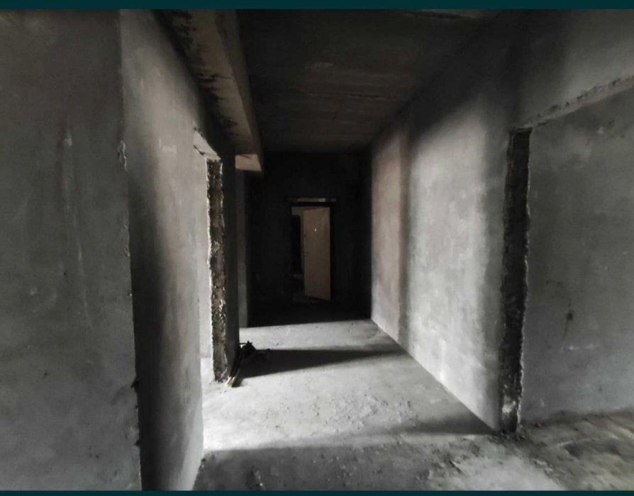 Продаётся Квартира  BEK BARAKA SITY 3/8/8 Mo'ljal Bek Baraka Bozor