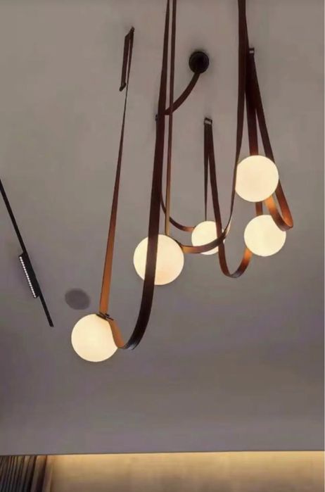 Люстра ремневая, 5 головая