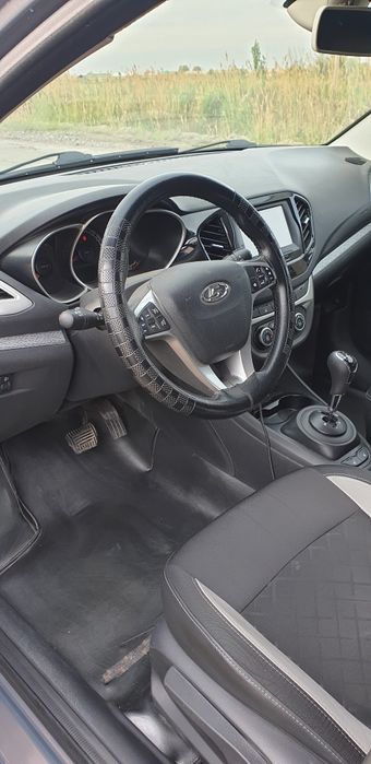 Lada Vesta SW 2019 — 4