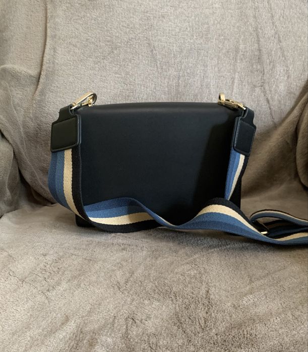 Seidenfelt чанта/ Esprit Дамска чанта,естествена кожа