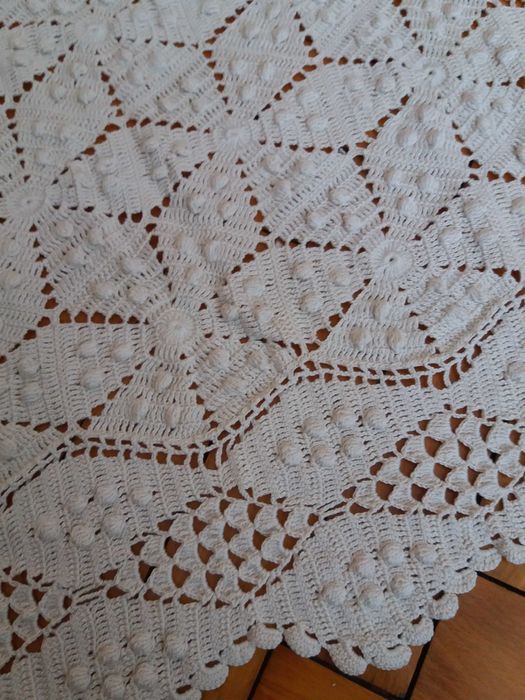 Ръчно плетени кувертюри за спалня