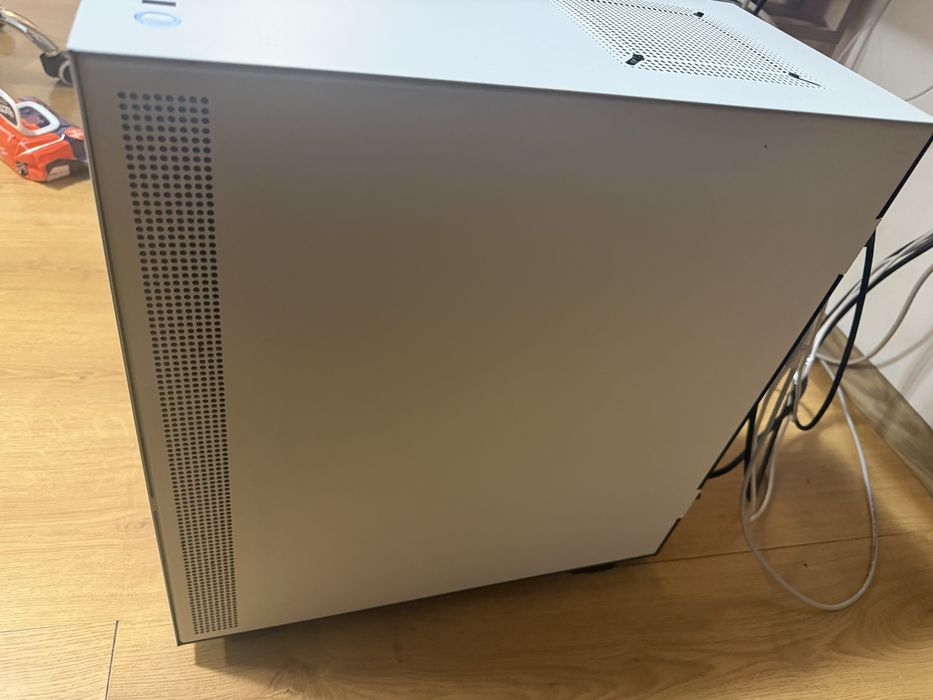 Геймърски Компютър RTX 3060/ i5-11th Gen