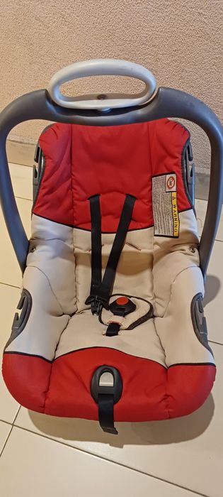 Бебешко столче за кола