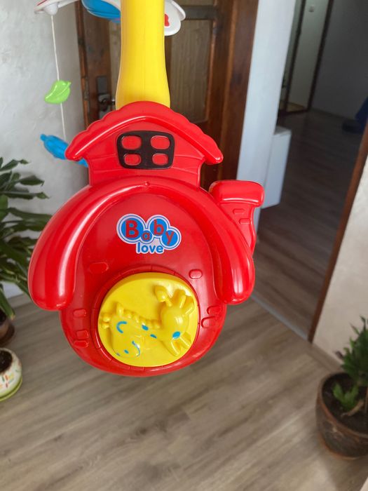 Детска музикална играчка