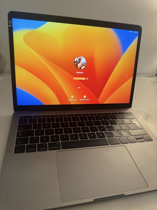 Macbook Pro + Magic Mouse sau schimb