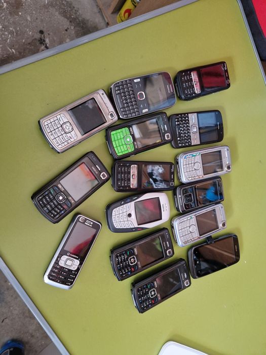 Telefon Nokia cu incarcator original