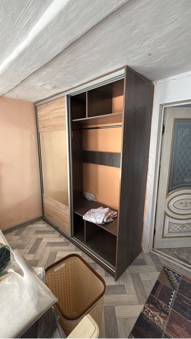 Продам шкаф купе