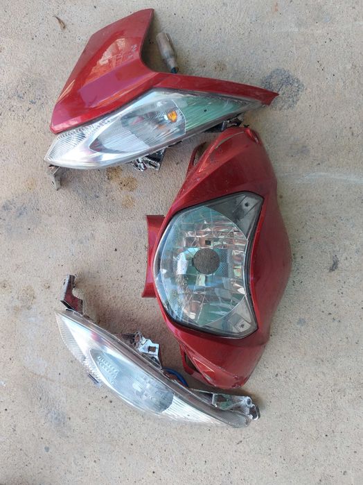 Пластмаси за Honda sh 2015 / Forza 125 300 пластмаси honda sh Mode