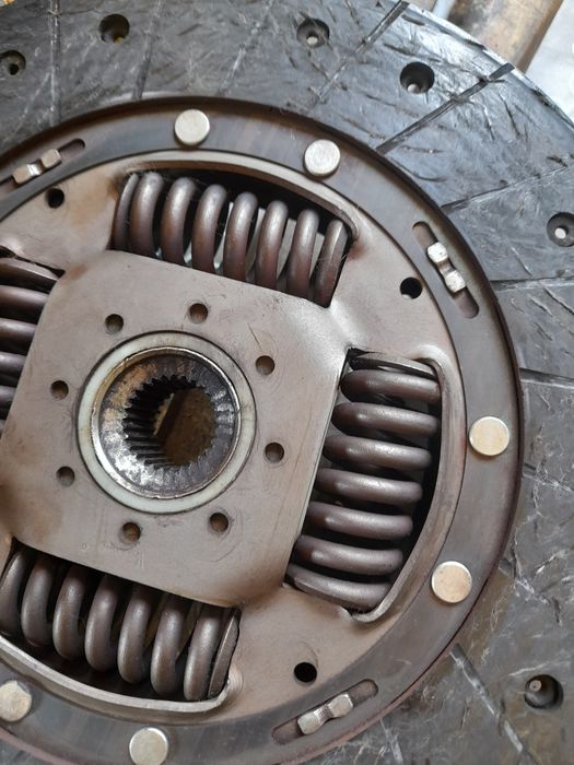 Голф 4 1.9тди на части