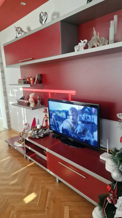 Холова секция употребявана като нова