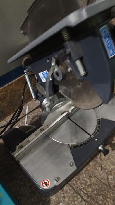 Станок для производства пластиковых окон