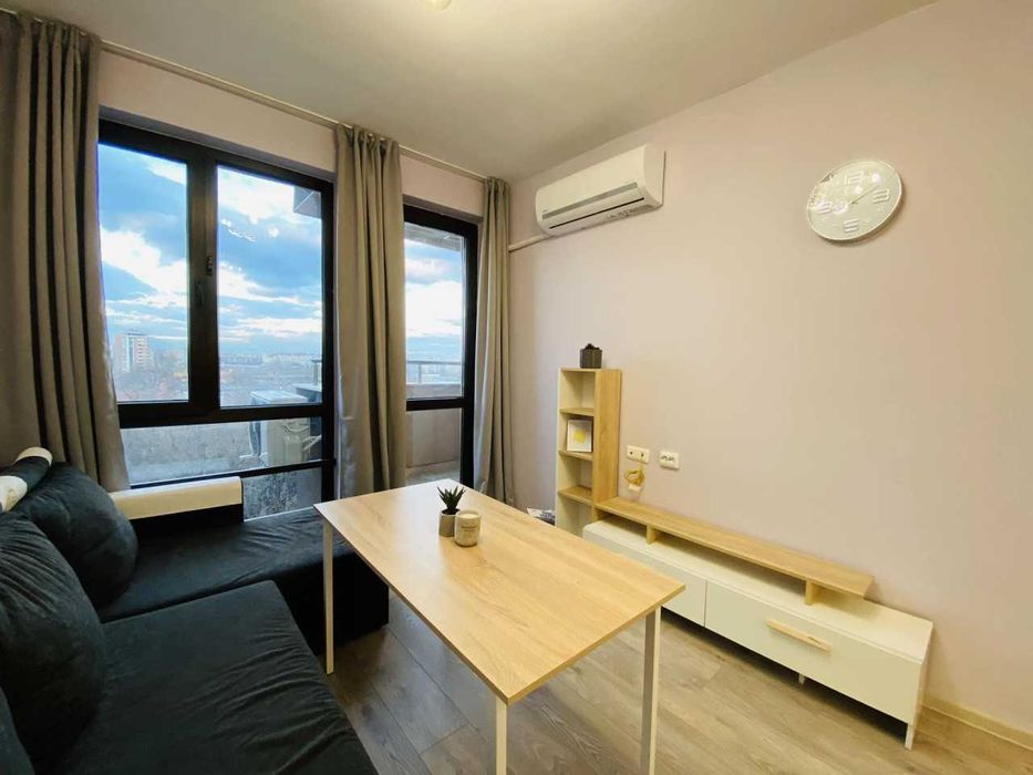 Дава се под наем Двустаен апартамент в Пловдив, Кършияка - 55 кв.м за 275 € - Снимка #1