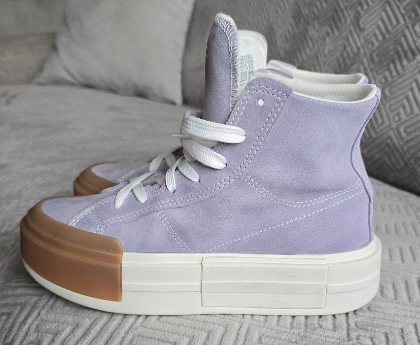 Conversе  велурени кецове